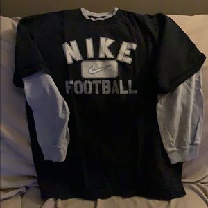 Nike boys long sleeved T-shirt